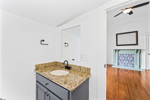 117 Asbury Avenue, Greenville, SC 29601