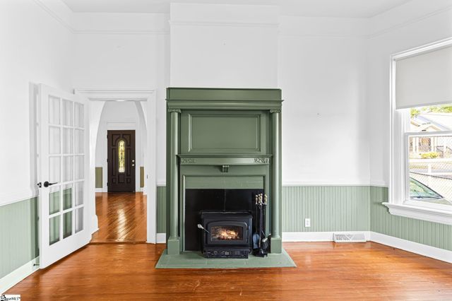 117 Asbury Avenue, Greenville, SC 29601