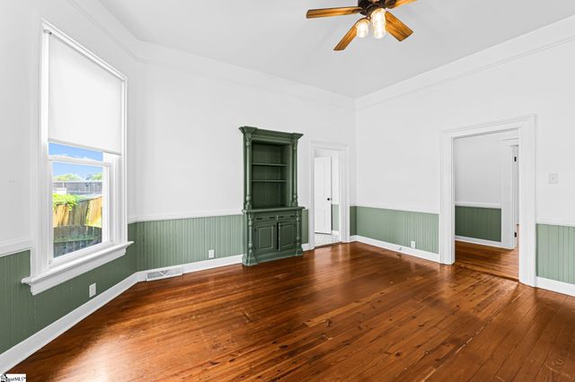 117 Asbury Avenue, Greenville, SC 29601