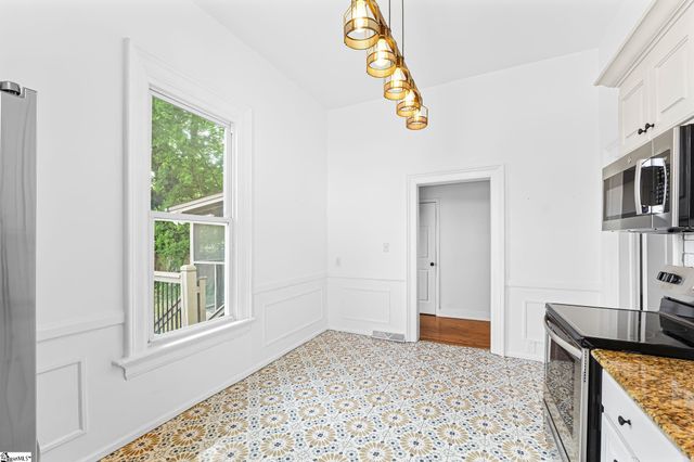 117 Asbury Avenue, Greenville, SC 29601