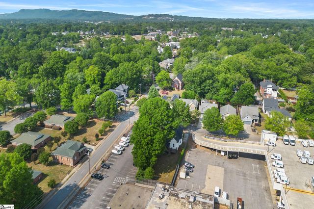 117 Asbury Avenue, Greenville, SC 29601