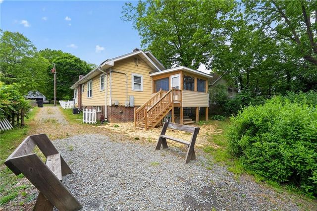 512 Atwater Street, Burlington, NC 27215