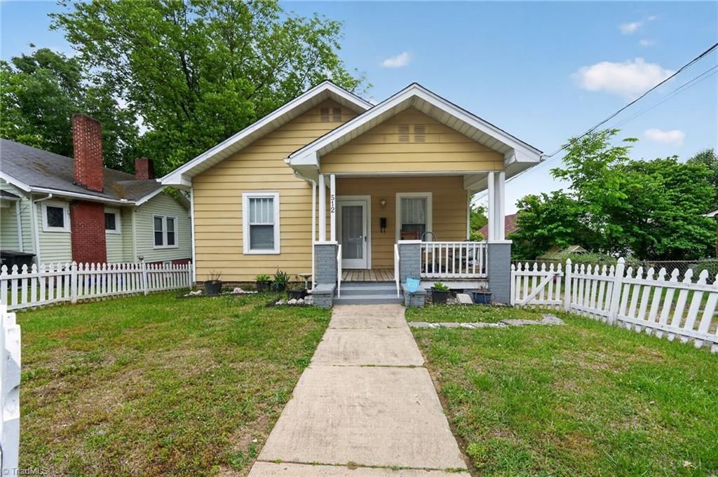 512 Atwater Street, Burlington, NC 27215