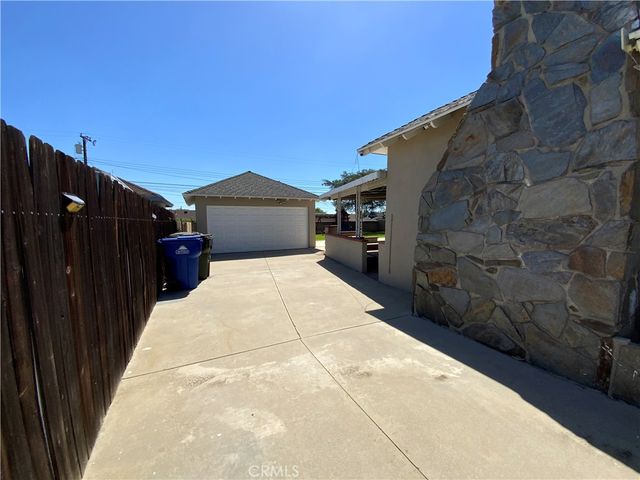 761 W 6th, Ontario, CA 91762
