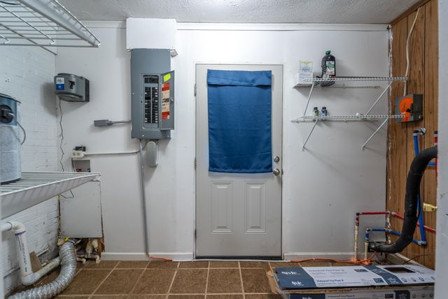 97 Cedar Cliff Road, Waco, KY 40385
