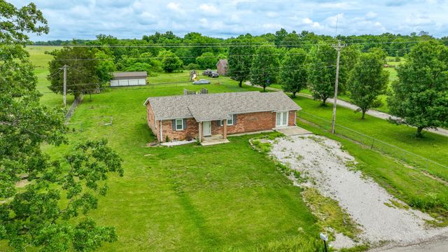 97 Cedar Cliff Road, Waco, KY 40385