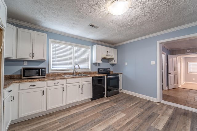 97 Cedar Cliff Road, Waco, KY 40385