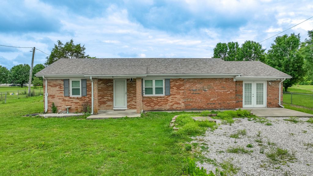 97 Cedar Cliff Road, Waco, KY 40385