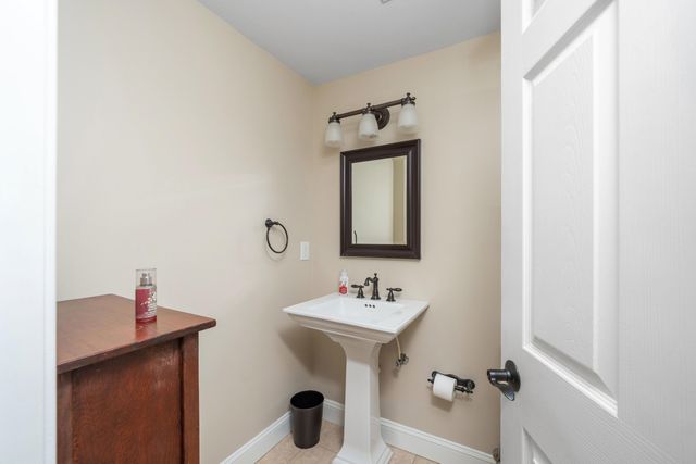 154 Butler CT, Daleville, VA 24083