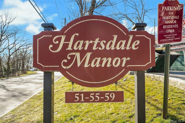 55 Fieldstone Drive 37, Hartsdale, NY 10530