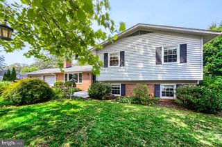 10 SAINT ANDREWS CROSSOVER, Severna Park, MD 21146