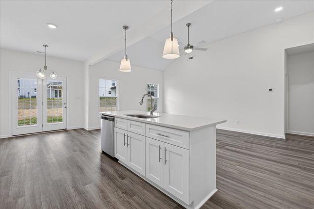 1106 Mary Lu Dr, Clarksville, TN 37042