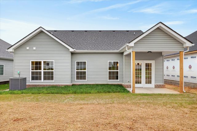 1106 Mary Lu Dr, Clarksville, TN 37042