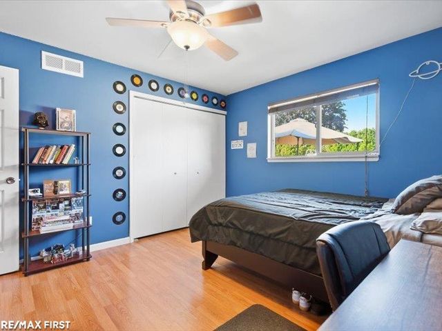 39543 Edgemont Drive, Sterling Heights, MI 48310