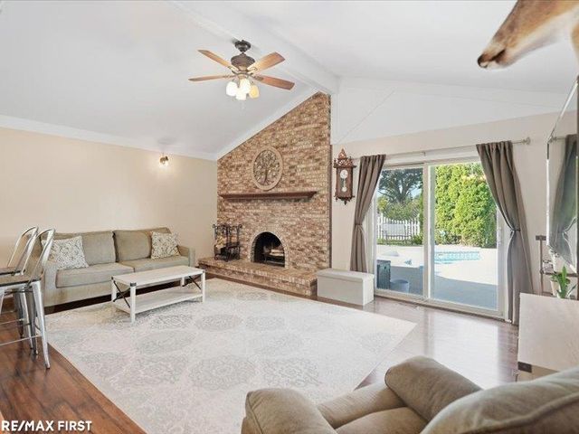 39543 Edgemont Drive, Sterling Heights, MI 48310