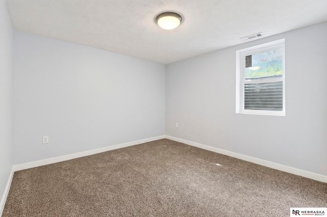 4115 Maple Street, Omaha, NE 68111