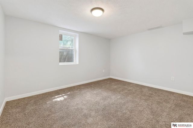 4115 Maple Street, Omaha, NE 68111