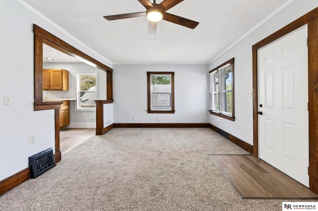 4115 Maple Street, Omaha, NE 68111