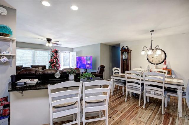 198 Iracille NE Lane, Calhoun, GA 30701