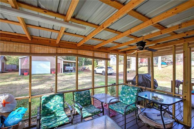 198 Iracille NE Lane, Calhoun, GA 30701