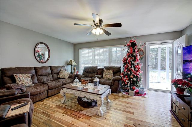 198 Iracille NE Lane, Calhoun, GA 30701