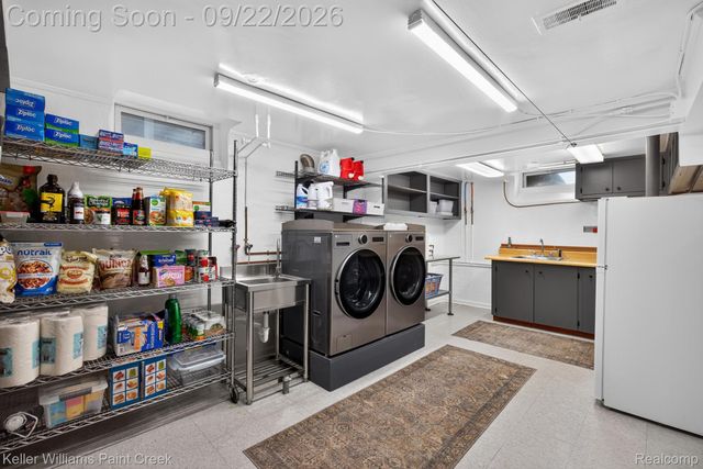 4199 Bishop Street, Detroit, MI 48224