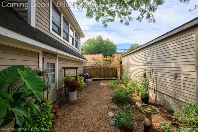 4199 Bishop Street, Detroit, MI 48224