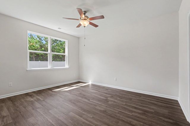 274 Ridley St, Longs, SC 29568
