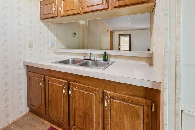 550 NW 73RD WAY, Bell, FL 32619