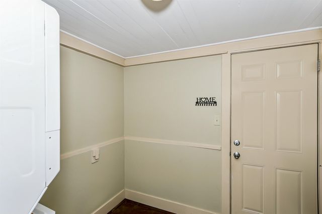 148 S Edwards Ave, Wichita, KS 67213