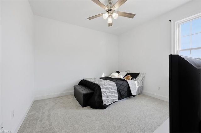 127 River Front DR, Hertford, NC 27944