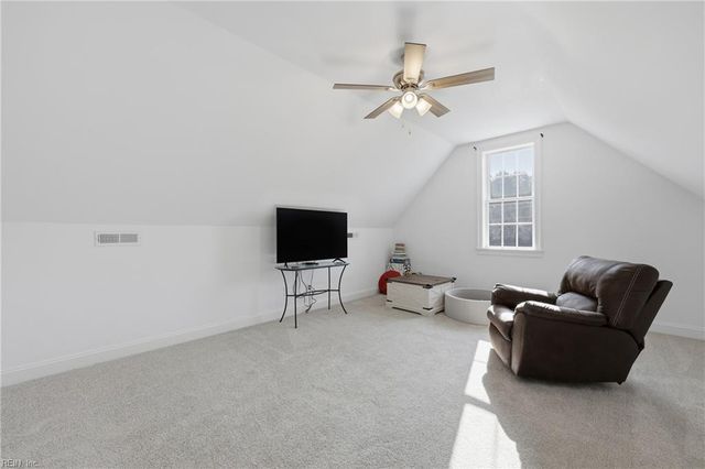 127 River Front DR, Hertford, NC 27944