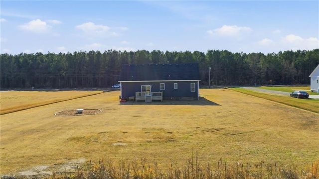 127 River Front DR, Hertford, NC 27944
