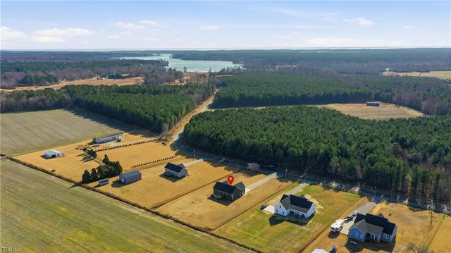 127 River Front DR, Hertford, NC 27944