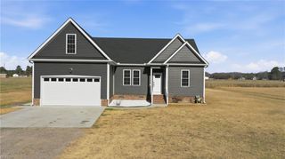 127 River Front DR, Hertford, NC 27944