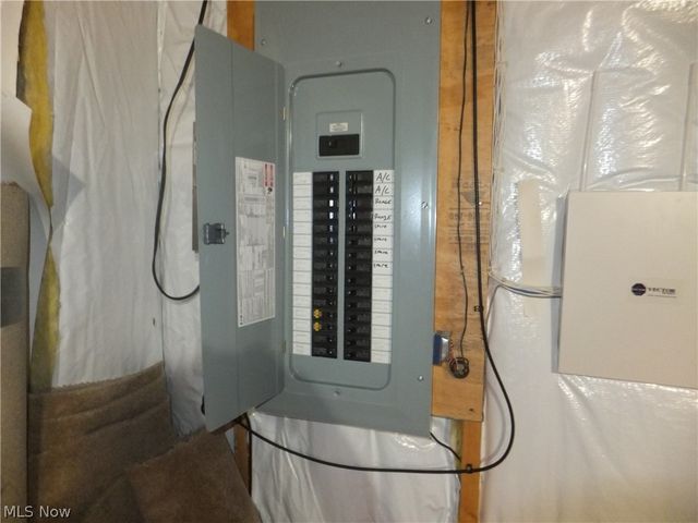 3381 Prestwyck Lane, Richfield, OH 44286