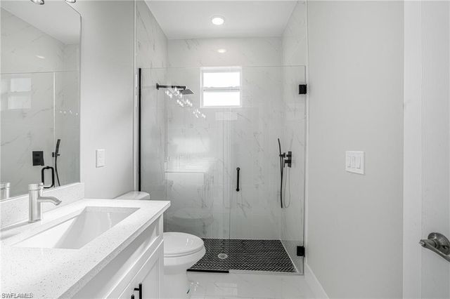 4417-4419 22nd ST SW, Lehigh Acres, FL 33973