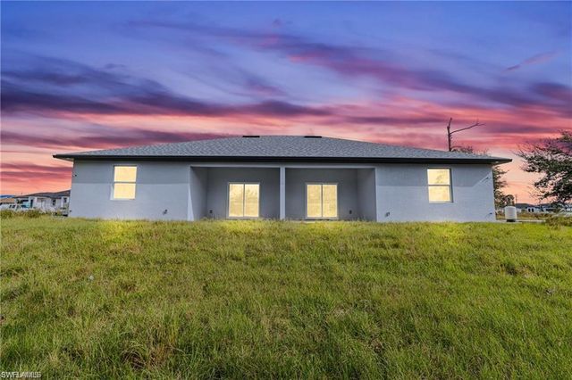 4417-4419 22nd ST SW, Lehigh Acres, FL 33973