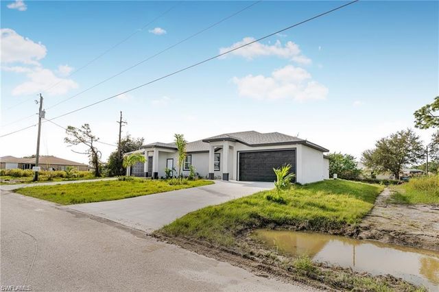 4417-4419 22nd ST SW, Lehigh Acres, FL 33973
