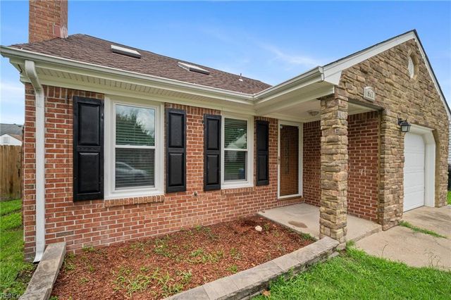 961 Daniel Maloney DR, Virginia Beach, VA 23464