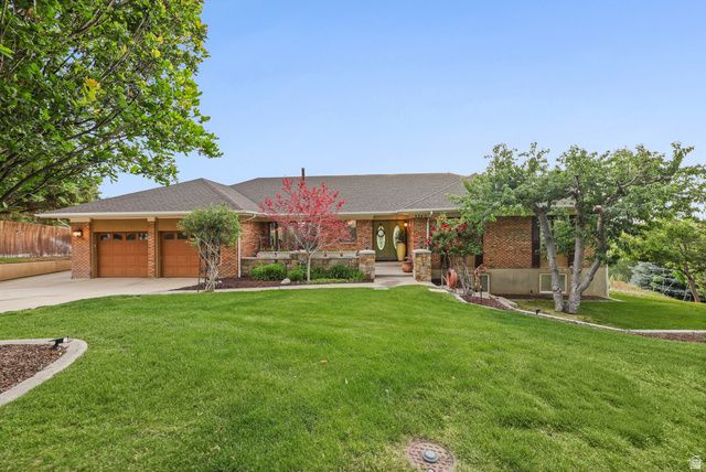 2342 E CHARROS RD, Sandy, UT 84092