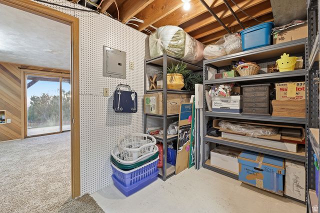 2342 E CHARROS RD, Sandy, UT 84092