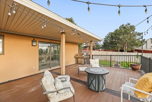 2342 E CHARROS RD, Sandy, UT 84092