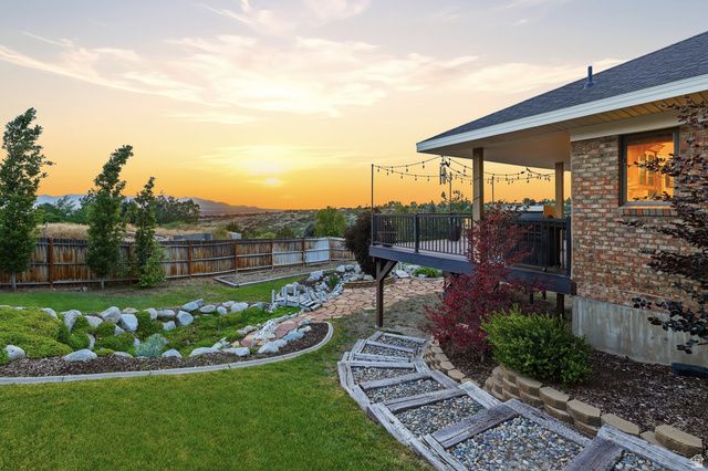 2342 E CHARROS RD, Sandy, UT 84092