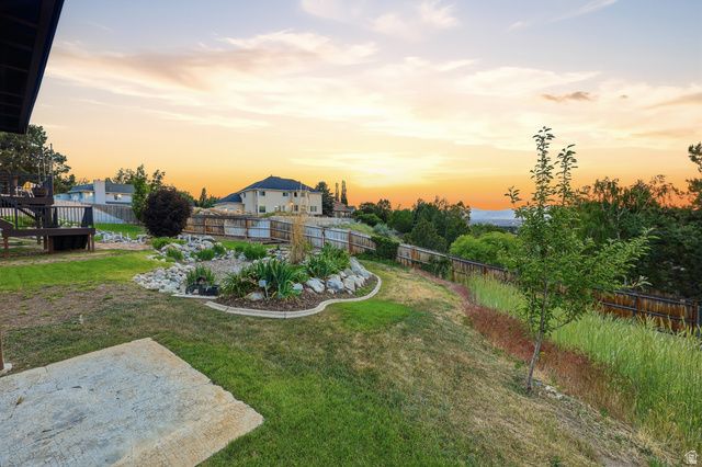 2342 E CHARROS RD, Sandy, UT 84092
