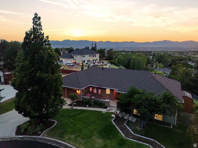 2342 E CHARROS RD, Sandy, UT 84092