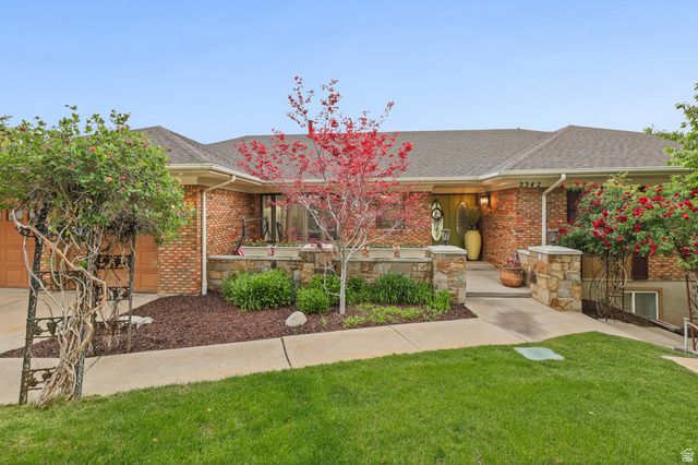 2342 E CHARROS RD, Sandy, UT 84092