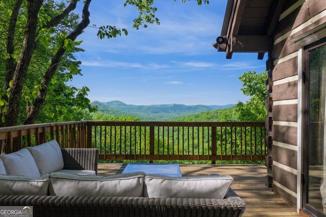 1049 Rockwater Road, Ellijay, GA 30536