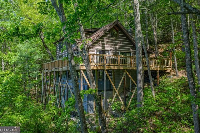 1049 Rockwater Road, Ellijay, GA 30536
