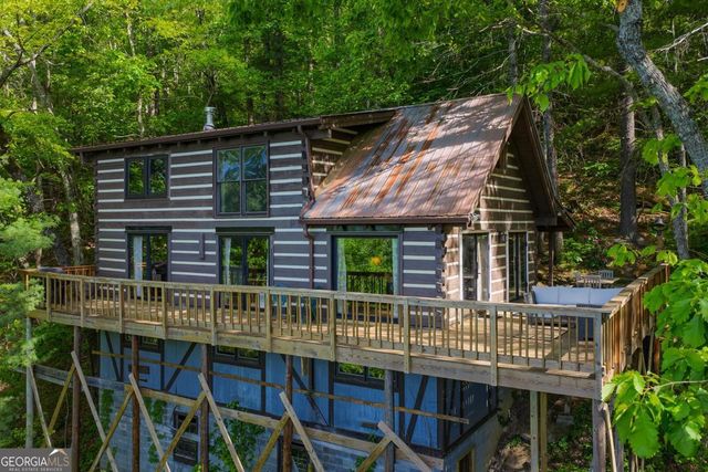 1049 Rockwater Road, Ellijay, GA 30536